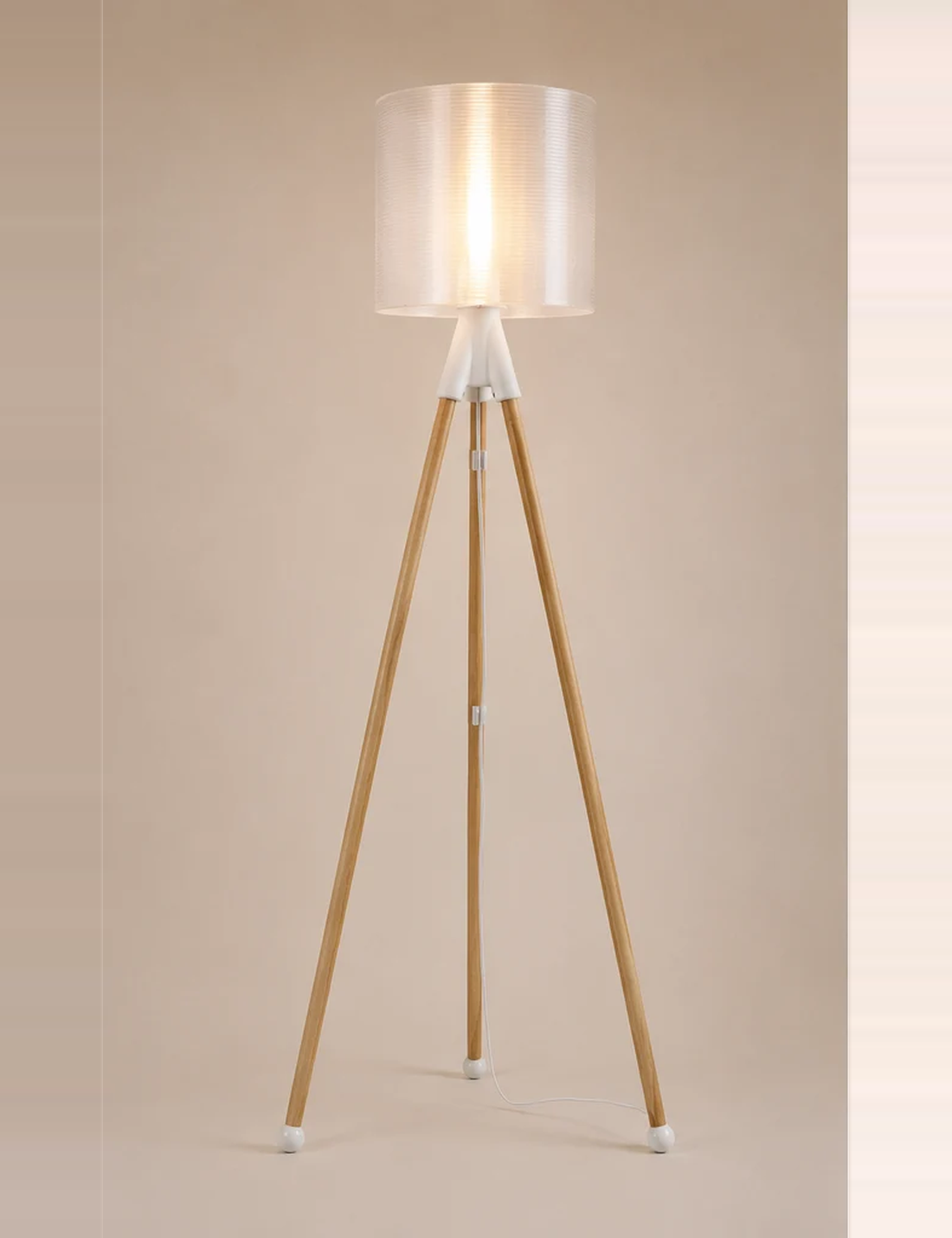 Olu Floor Lamp